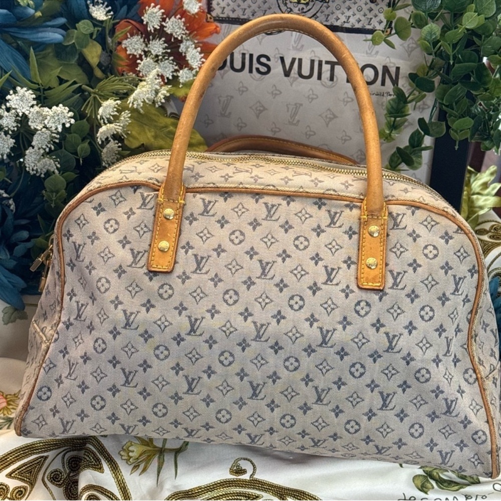 Louis Vuitton Marie gray canvas tote - Picture 3 of 11